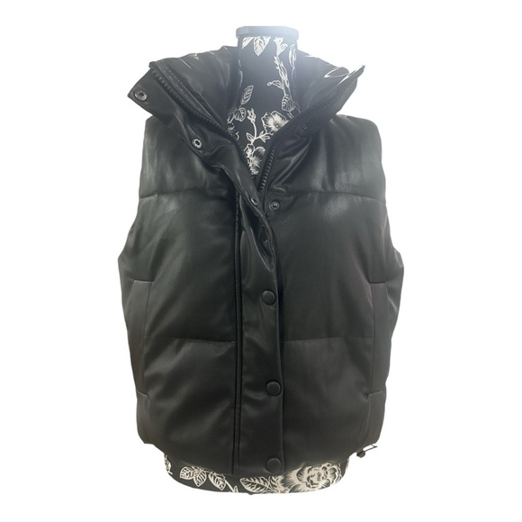 Black Puffer Vest - Picture 1 of 12